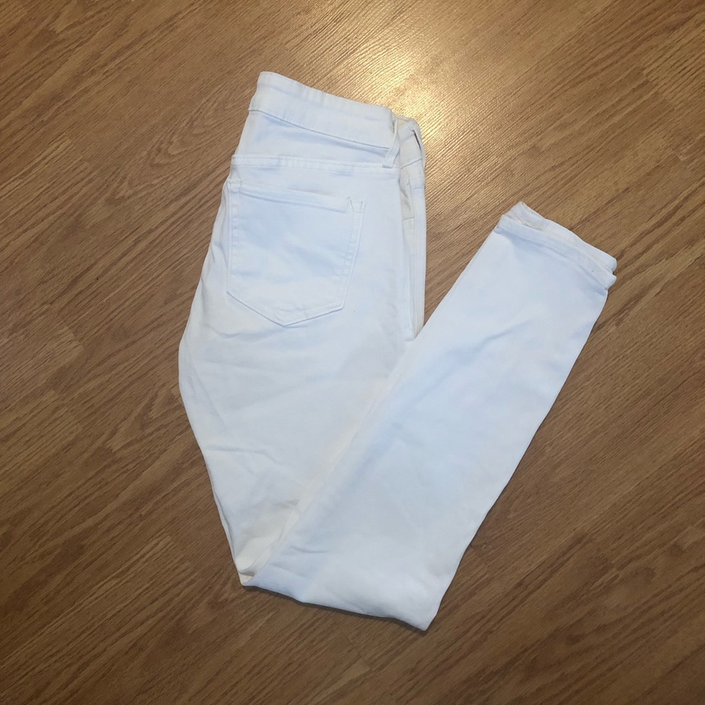 Old Navy white skinny jeans
